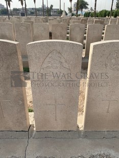 BAGHDAD (NORTH GATE) WAR CEMETERY - EVERETT, J